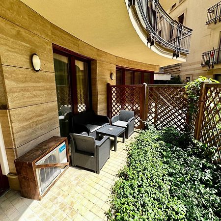 Leda Apartments Budapest Luaran gambar