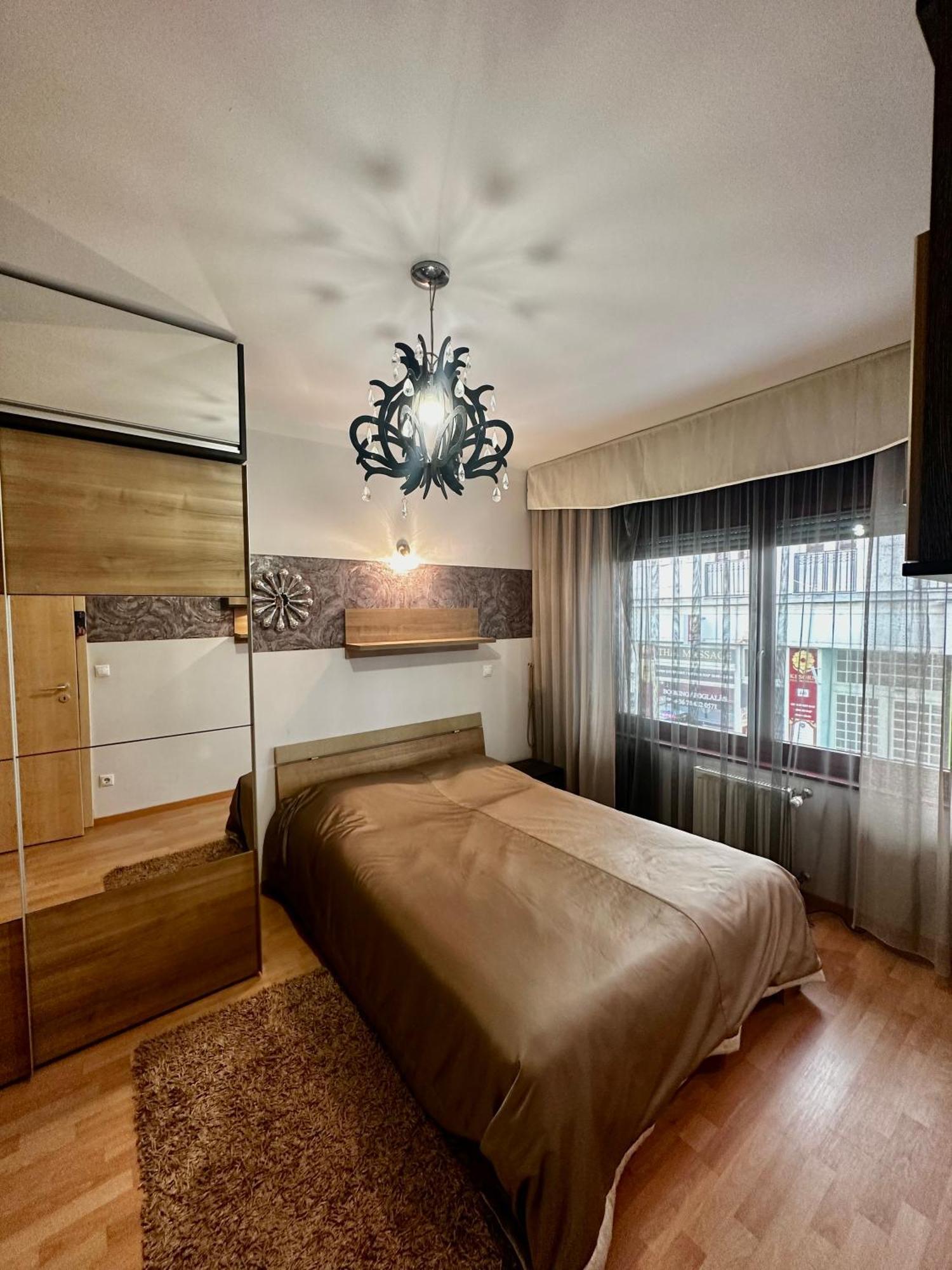 Leda Apartments Budapest Luaran gambar