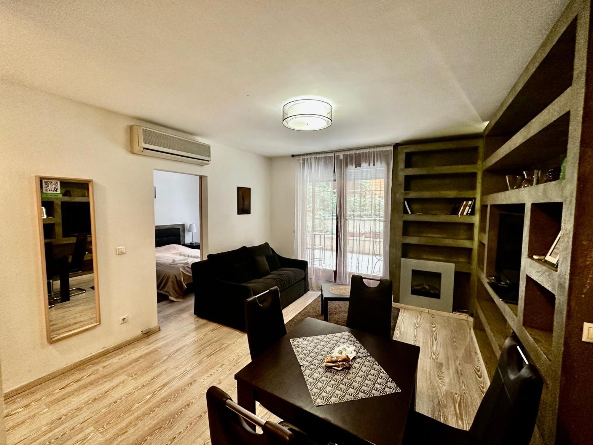 Leda Apartments Budapest Luaran gambar