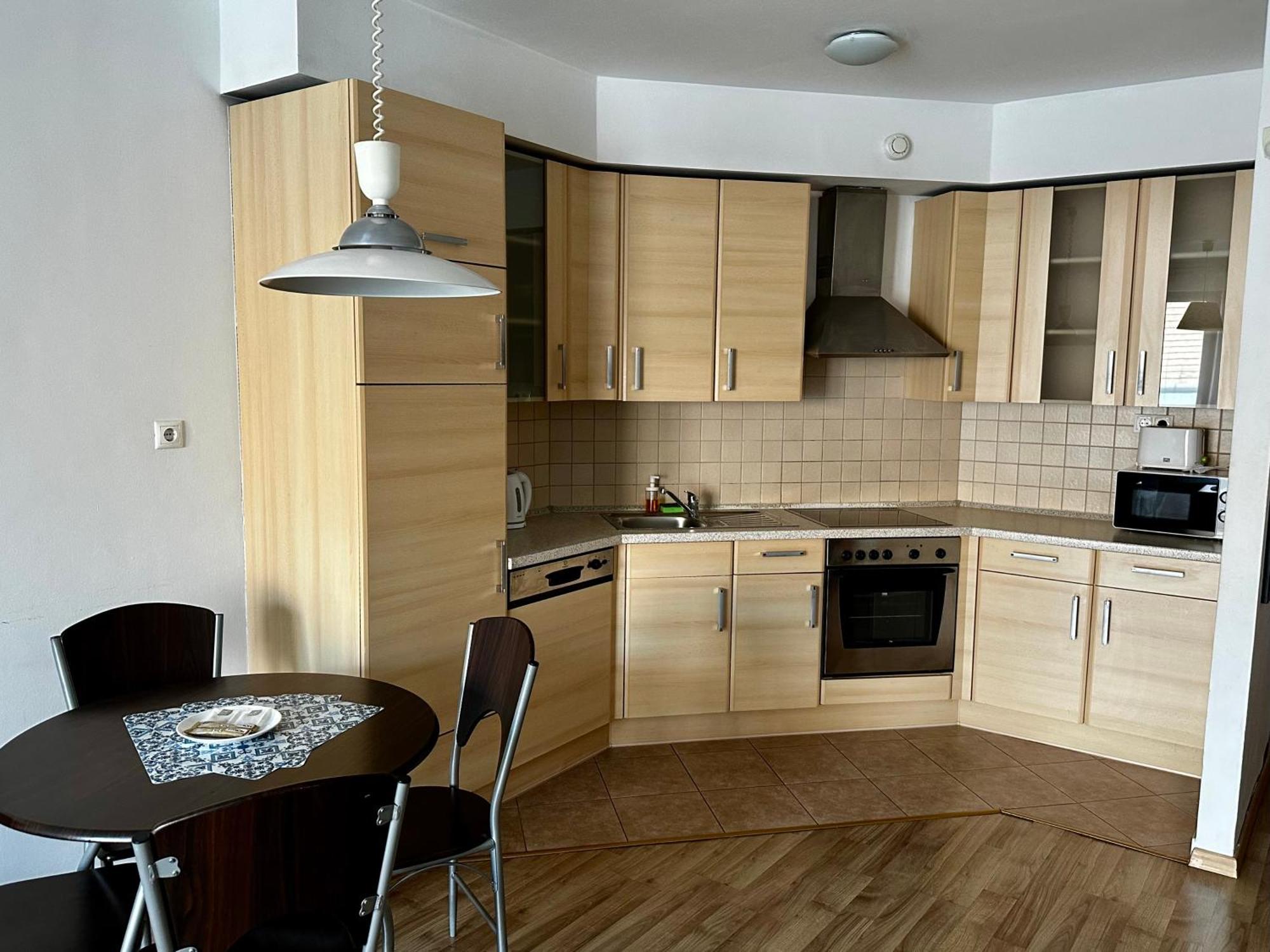 Leda Apartments Budapest Luaran gambar