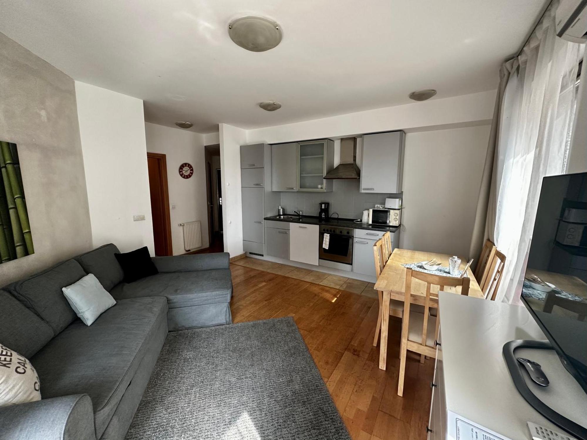 Leda Apartments Budapest Luaran gambar