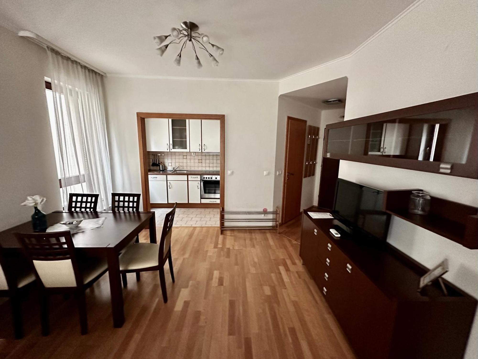 Leda Apartments Budapest Luaran gambar