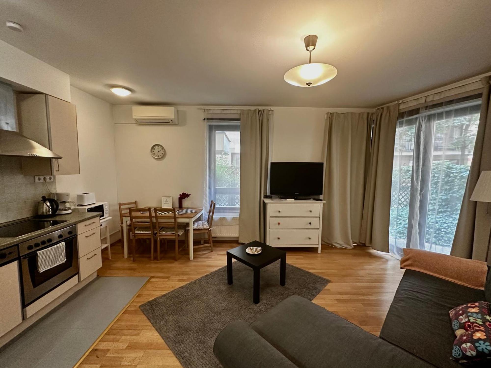 Leda Apartments Budapest Luaran gambar