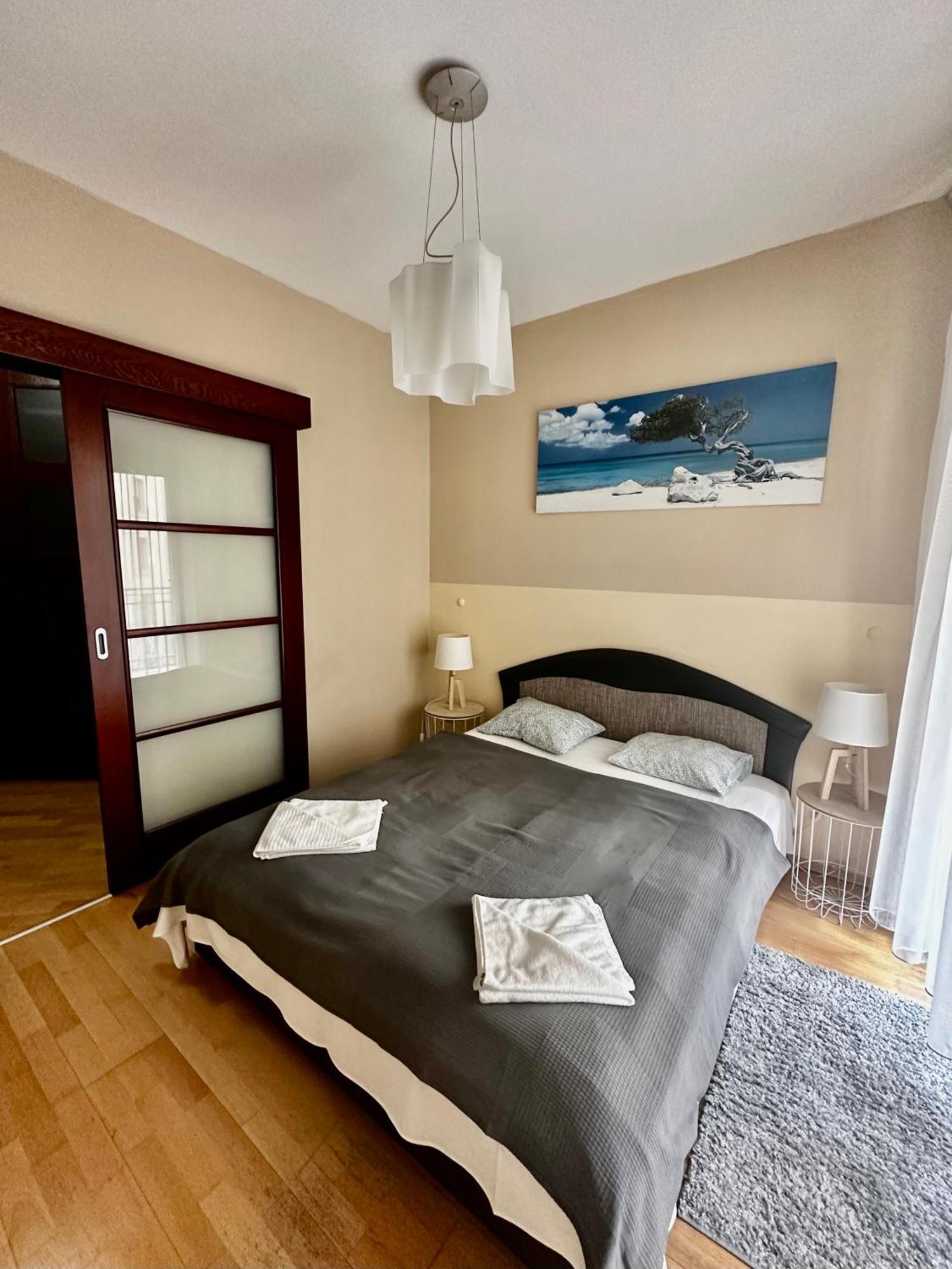 Leda Apartments Budapest Luaran gambar